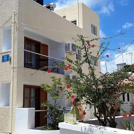 Granny's House Apartment Palekastro