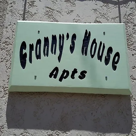 Granny's House Apartmán
